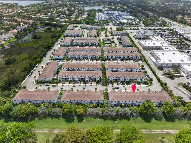 223 SW 159th Terrace, Pembroke Pines, FL 33027