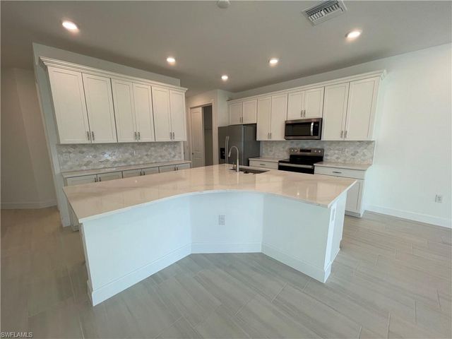 4101 Sonoma Oaks CIR, Naples, FL 34119