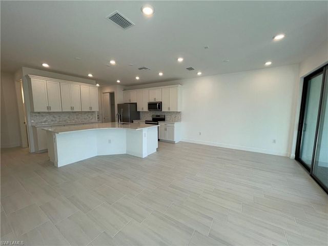 4101 Sonoma Oaks CIR, Naples, FL 34119