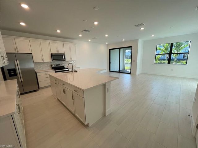 4101 Sonoma Oaks CIR, Naples, FL 34119