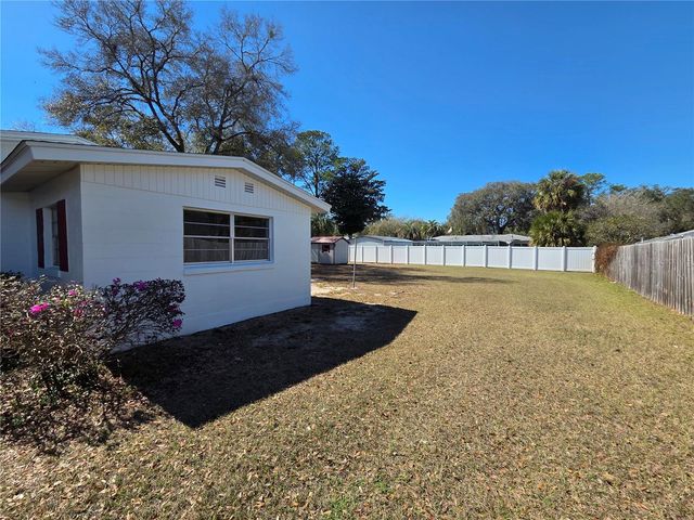 10082 GLENMAR DRIVE, Citrus Springs, FL 34434