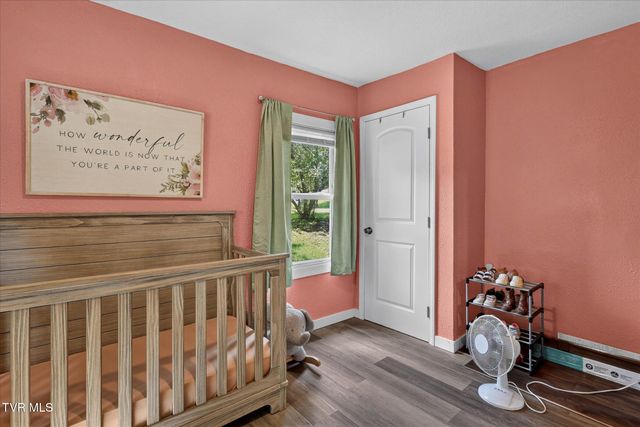 424 Lucy Road, Kingsport, TN 37660