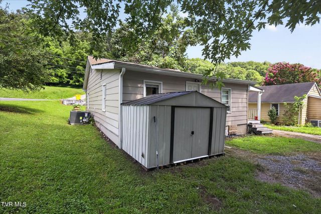 424 Lucy Road, Kingsport, TN 37660