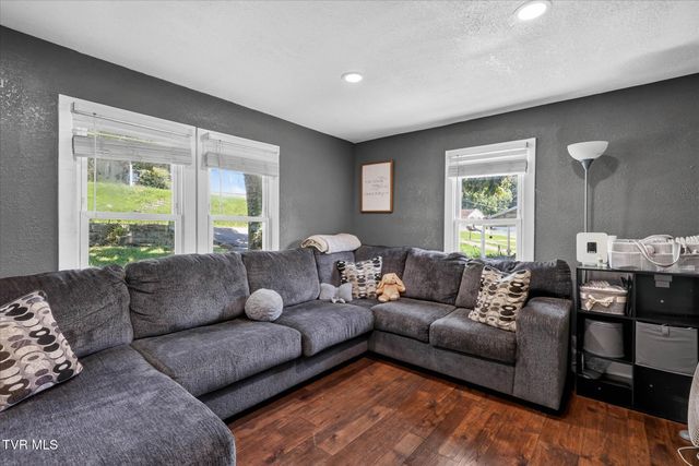 424 Lucy Road, Kingsport, TN 37660
