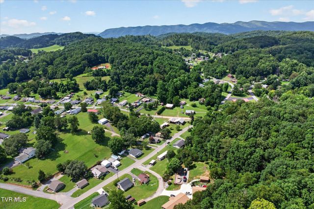 424 Lucy Road, Kingsport, TN 37660