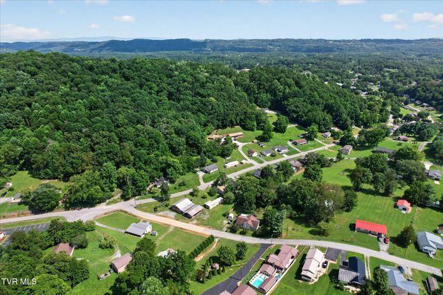424 Lucy Road, Kingsport, TN 37660