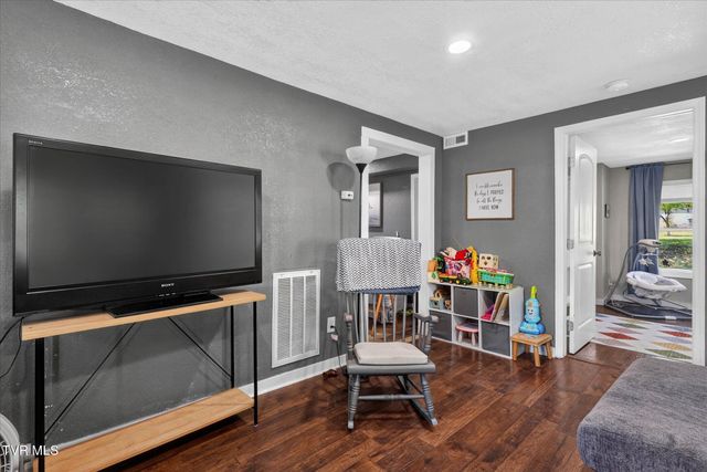 424 Lucy Road, Kingsport, TN 37660
