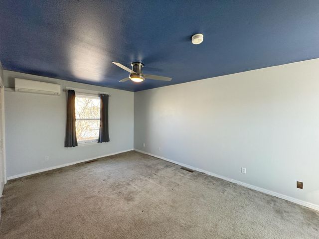 2111 New York Avenue SW, Albuquerque, NM 87104