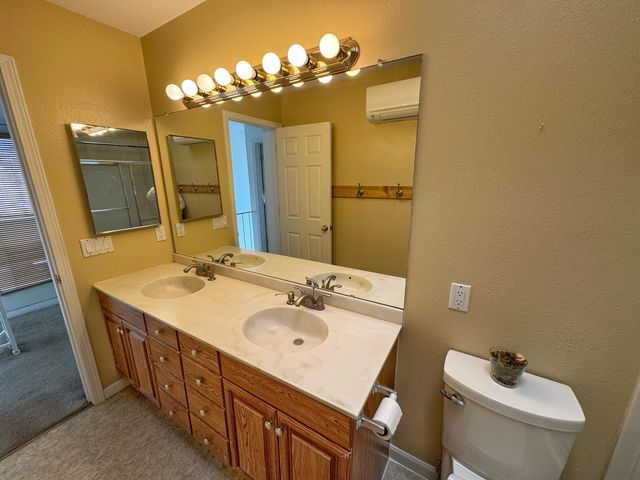 2111 New York Avenue SW, Albuquerque, NM 87104