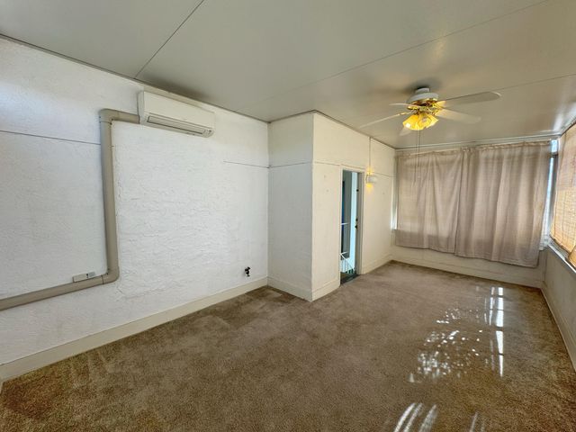 2111 New York Avenue SW, Albuquerque, NM 87104