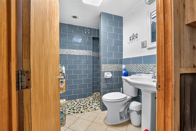 370 County Road 1333, Liberty, TX 77575