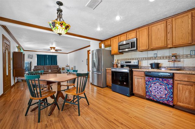 370 County Road 1333, Liberty, TX 77575