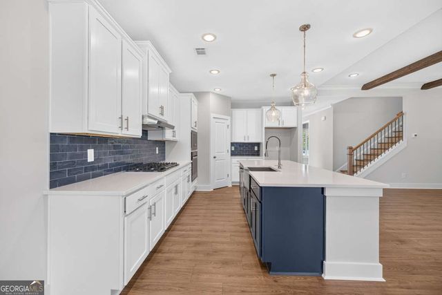4767 E Reed Road, Gainesville, GA 30507
