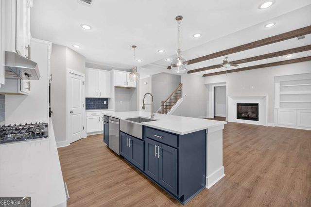 4767 E Reed Road, Gainesville, GA 30507