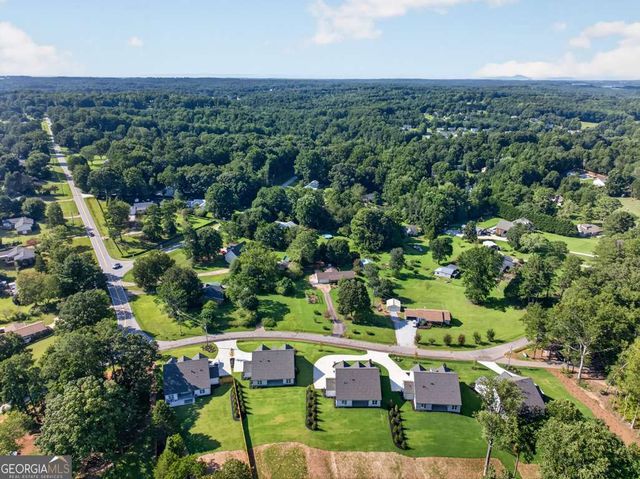 4767 E Reed Road, Gainesville, GA 30507