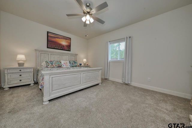 6111 Hamilton Meadows Way, Tyler, TX 75703