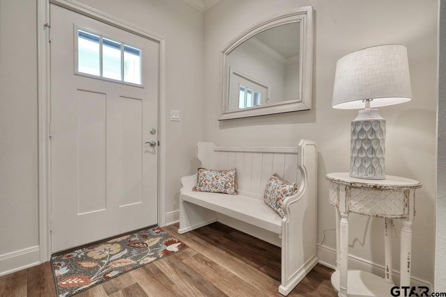 6111 Hamilton Meadows Way, Tyler, TX 75703