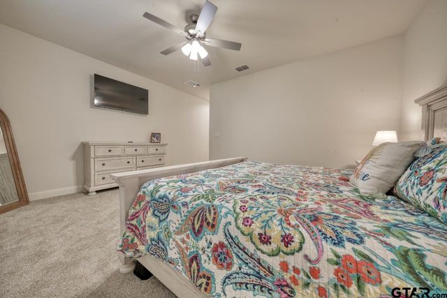 6111 Hamilton Meadows Way, Tyler, TX 75703