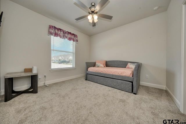 6111 Hamilton Meadows Way, Tyler, TX 75703