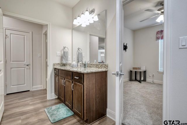 6111 Hamilton Meadows Way, Tyler, TX 75703