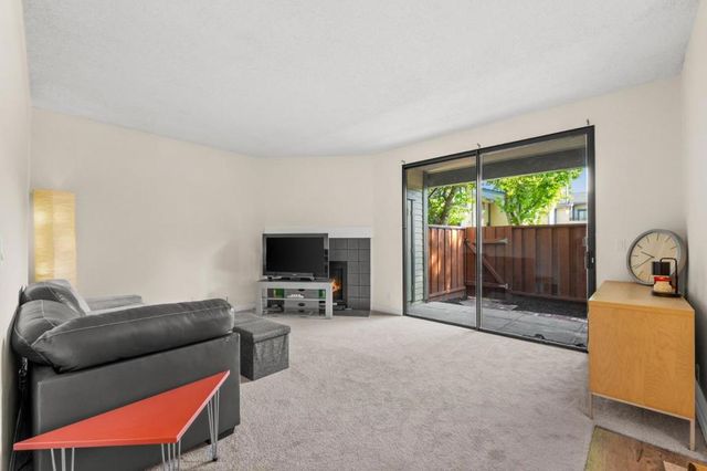 6043 Joaquin Murieta Avenue B, Newark, CA 94560