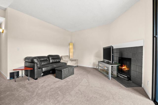 6043 Joaquin Murieta Avenue B, Newark, CA 94560