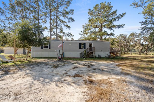 351 Brickyard Point Road, Beaufort, SC 29907