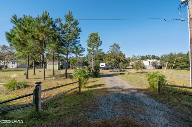 351 Brickyard Point Road, Beaufort, SC 29907