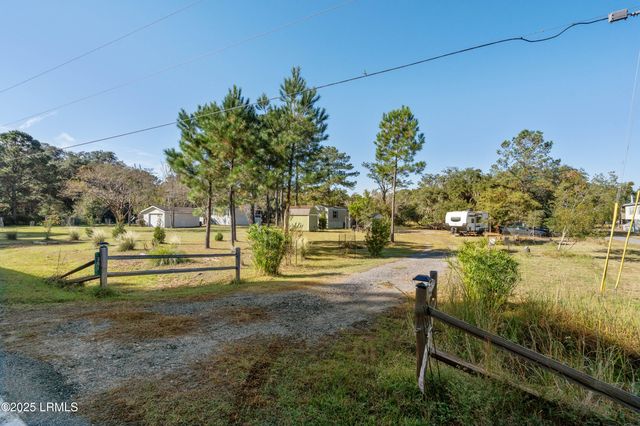 351 Brickyard Point Road, Beaufort, SC 29907