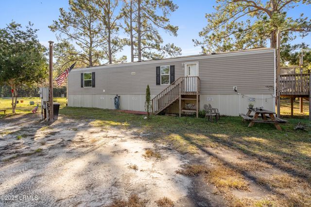 351 Brickyard Point Road, Beaufort, SC 29907
