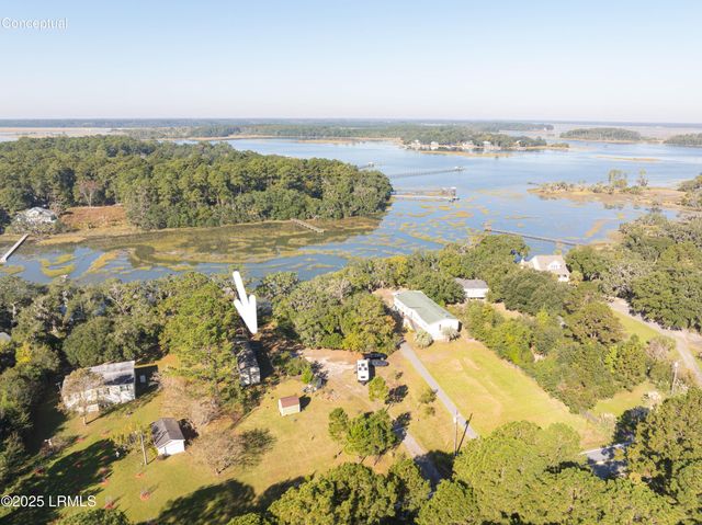 351 Brickyard Point Road, Beaufort, SC 29907