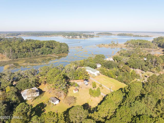 351 Brickyard Point Road, Beaufort, SC 29907