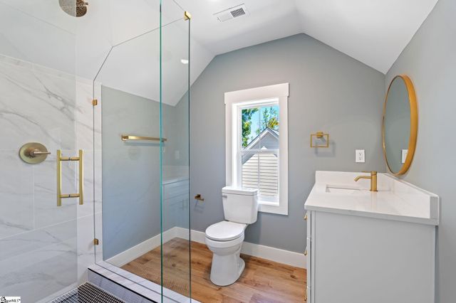 5 Winn Street, Greenville, SC 29601