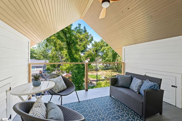 5 Winn Street, Greenville, SC 29601