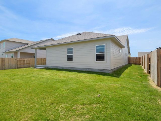 112 Mathew ST, Bertram, TX 78605