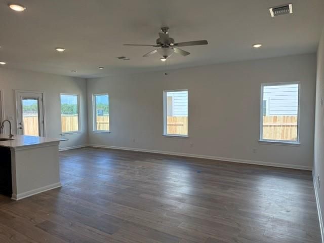 112 Mathew ST, Bertram, TX 78605