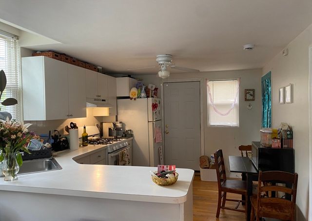 75 5th St 1, Cambridge, MA 02141