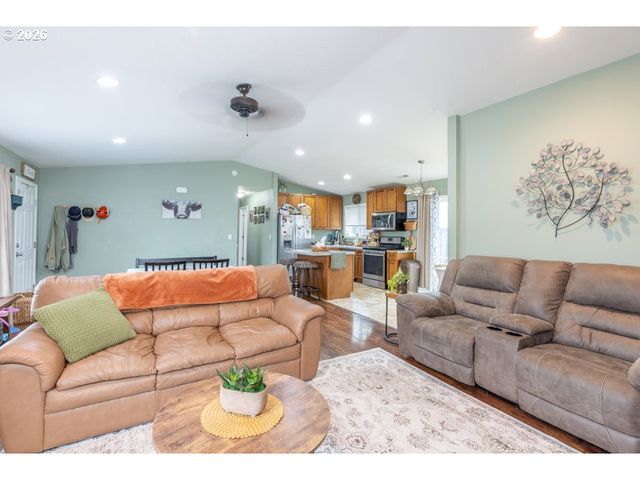 1680 TUDOR Way, Albany, OR 97322