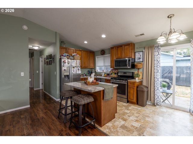 1680 TUDOR Way, Albany, OR 97322
