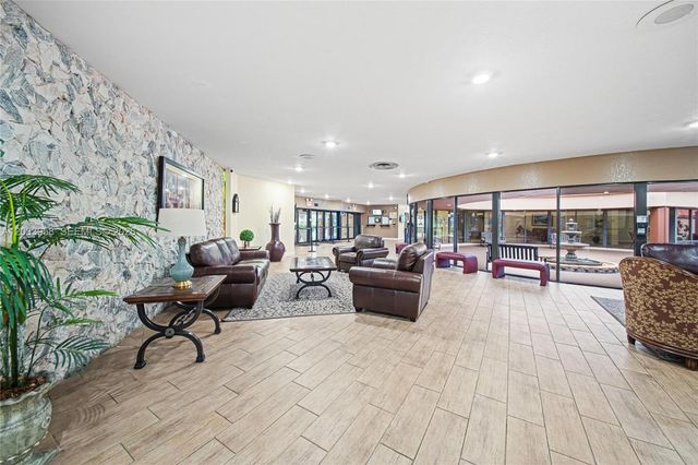 8951 Sunrise Lakes Blvd 301, Sunrise, FL 33322