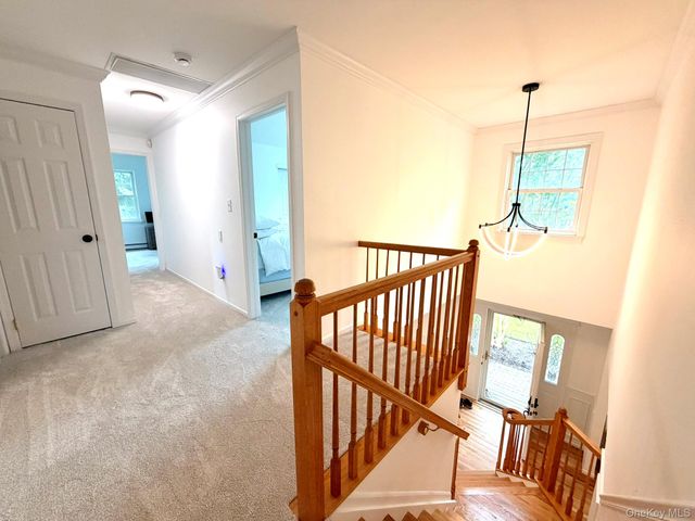 32 4th Avenue, Rocky Point, NY 11778