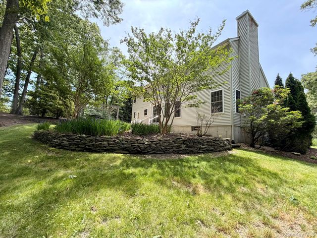 32 4th Avenue, Rocky Point, NY 11778