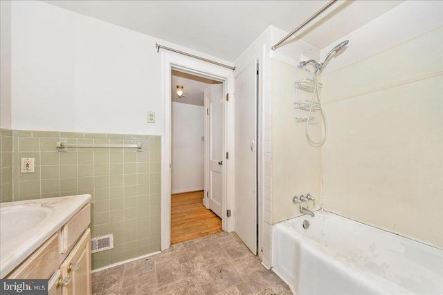 101 N CLEVELAND AVE, Hagerstown, MD 21740