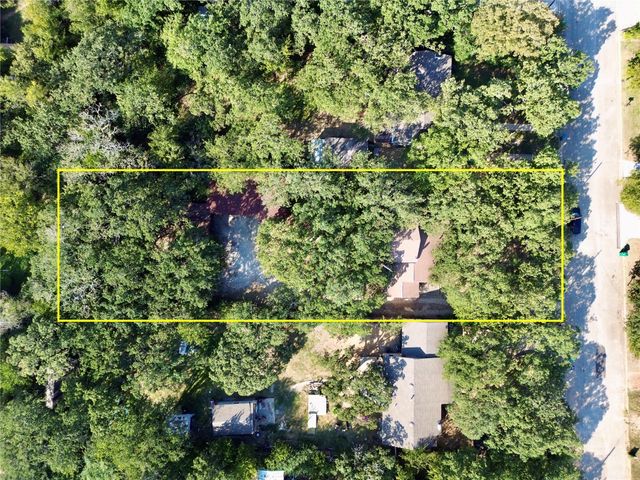 1211 Lindsey Street, Denton, TX 76205