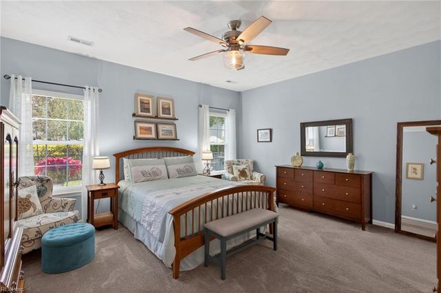 2881 Einstein DR, Virginia Beach, VA 23456