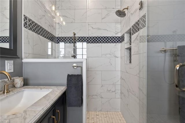 2881 Einstein DR, Virginia Beach, VA 23456