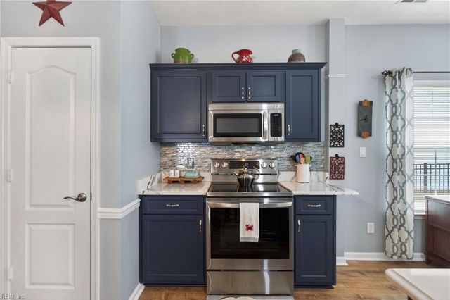 2881 Einstein DR, Virginia Beach, VA 23456