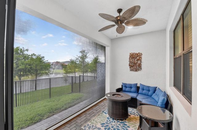 6026 Henderson Way, West Palm Beach, FL 33415