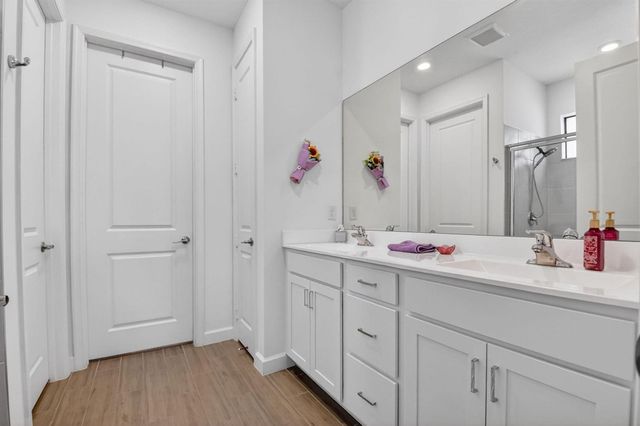 6026 Henderson Way, West Palm Beach, FL 33415