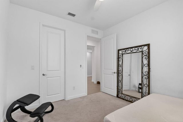 6026 Henderson Way, West Palm Beach, FL 33415
